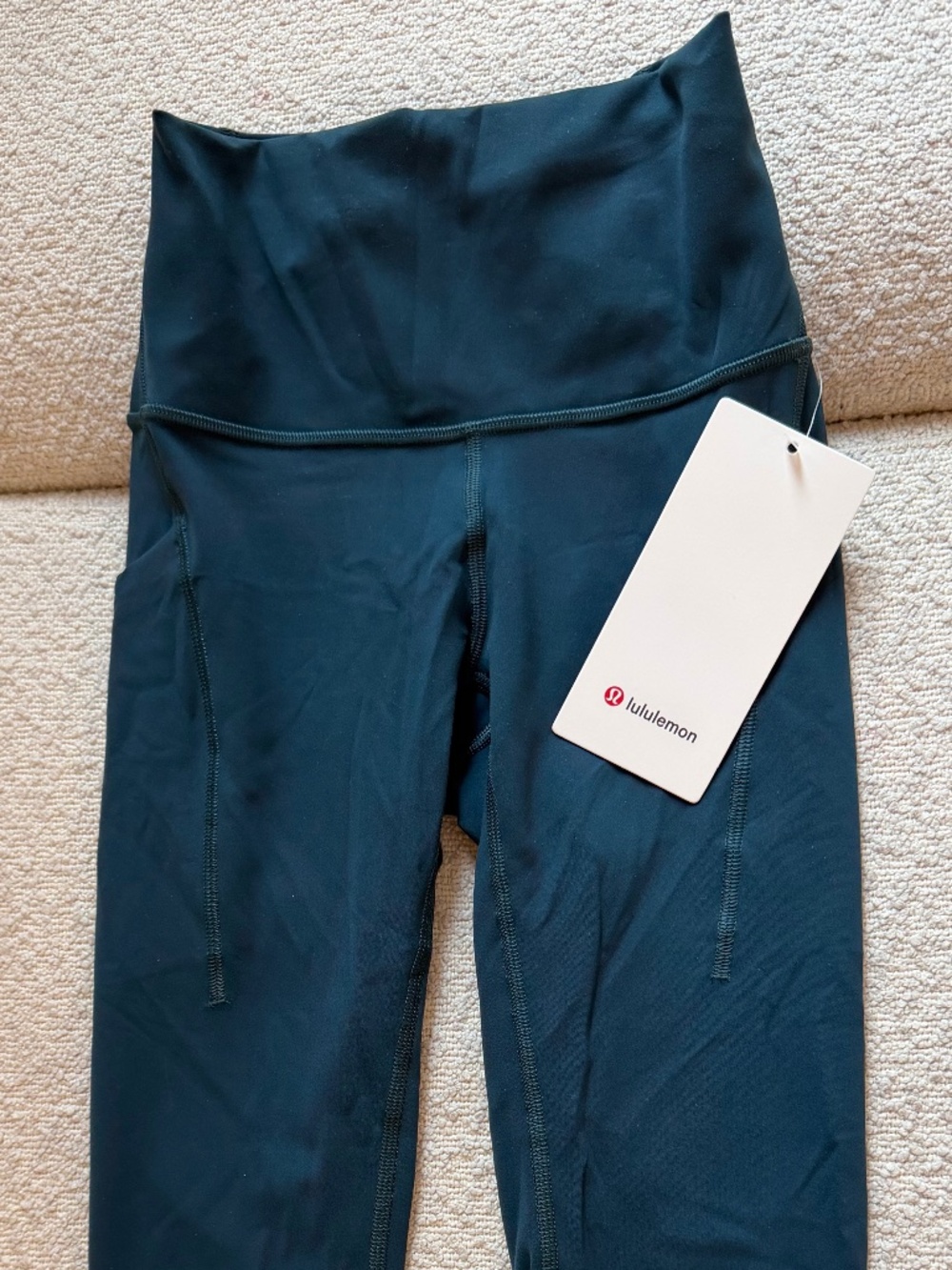 lululemon Green winder train HR tight
